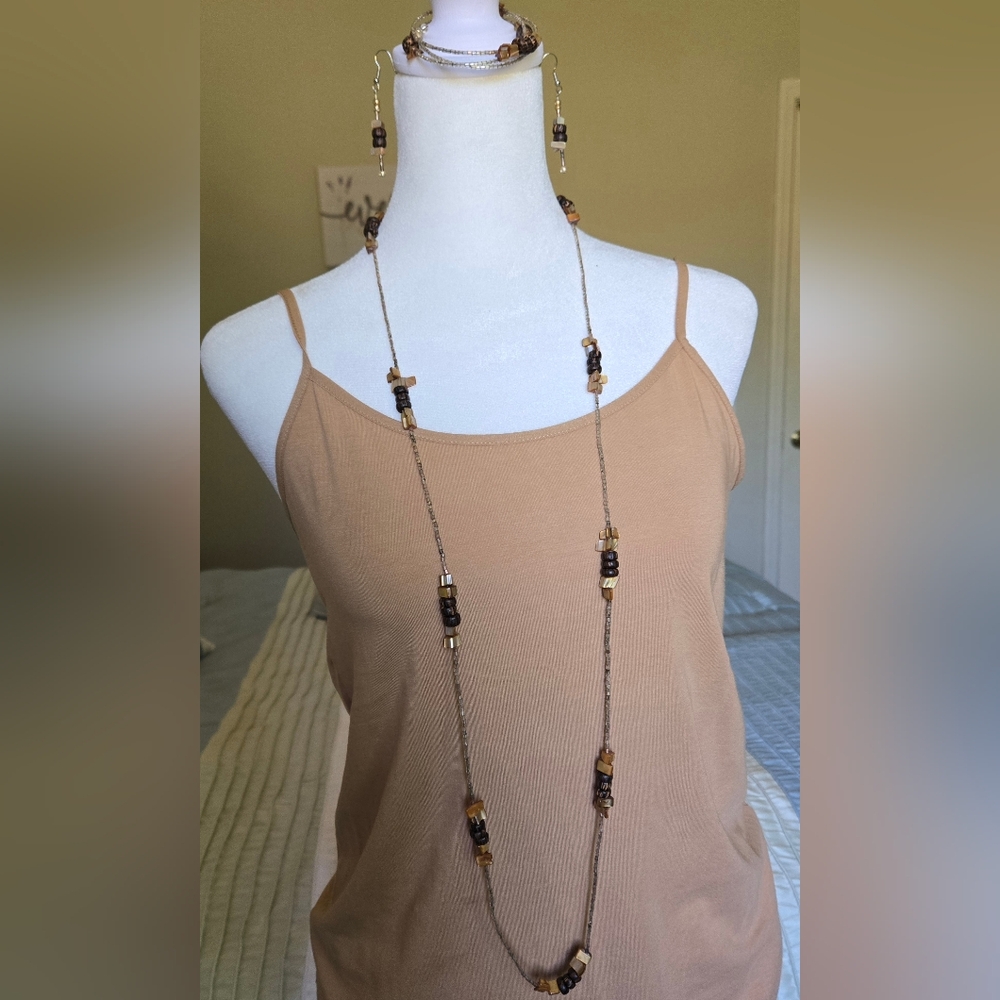 Vintage Handmade Wood And Shell Beaded Necklace, Earrings And Bracelet